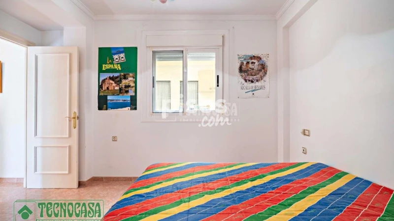 Edificio en venta en Calle de Almería, cerca de Calle de los Cármenes, Centro (El Ejido) de 80.000 €
