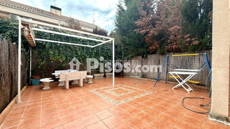 House in Seseña - View 3