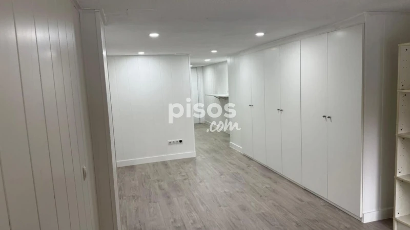 Estudio en alquiler en Colina