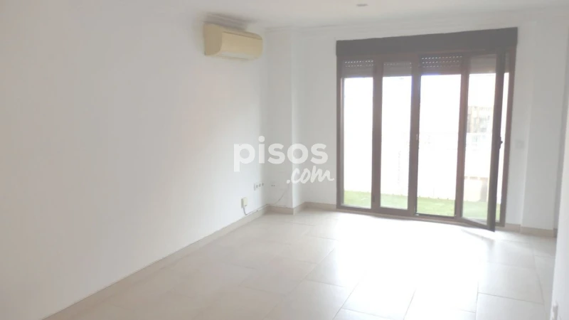 Piso en alquiler en La Petxina
