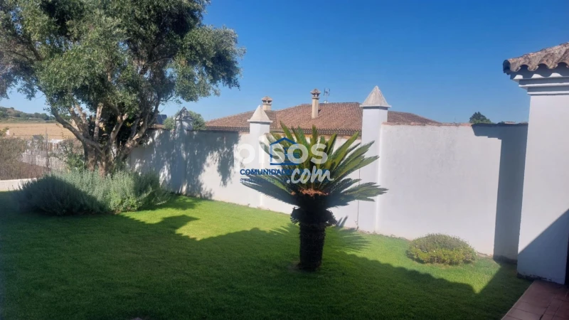 Chalet en alquiler en Ctra. de Sanlucar, Urbanizaciones Zona Norte (El Puerto de Santa María) de 2.700 €<span>/mes</span>