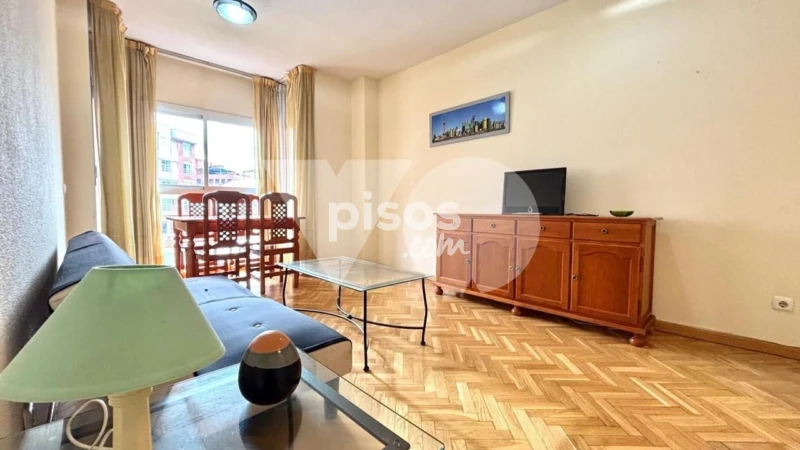 Apartamento en alquiler en Calle de Cronos