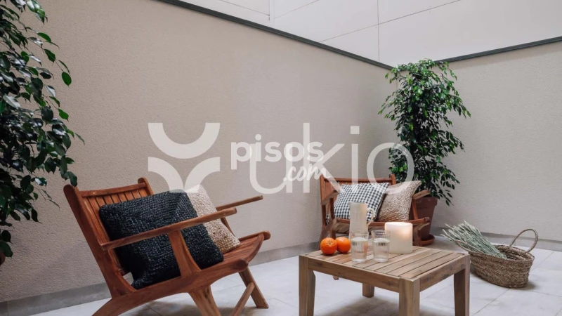 Piso en alquiler en Gran Via de les Corts Catalanes, cerca de Carrer de Casanova