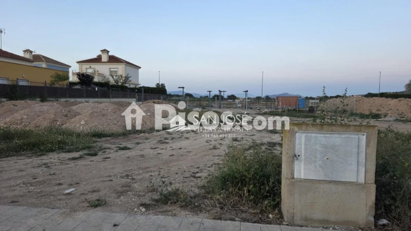 Terreno en venta en Ctra La Romana