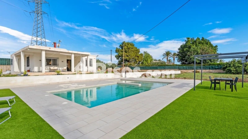 Casa – Elche, Matola
