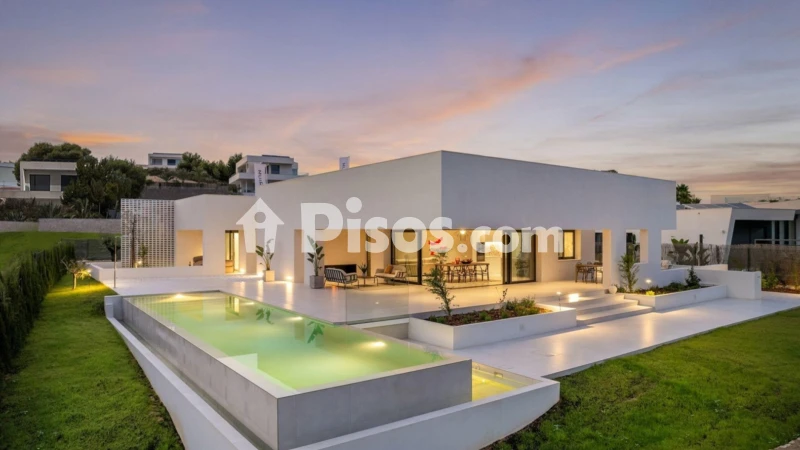 Casa – San Miguel de Salinas, Urbanización Ciudad de las Telecomunicaciones