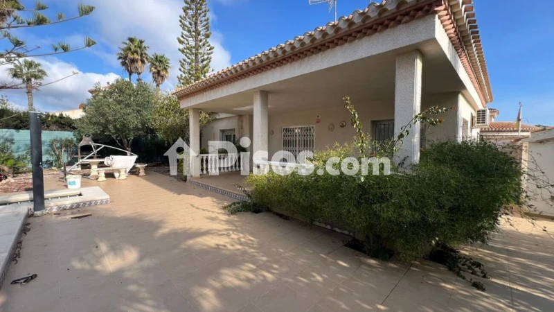 Hus, 130 m², tomt 369 m²