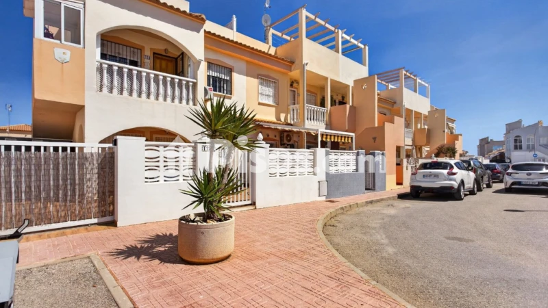 Piso – Orihuela, Urbanización La Florida