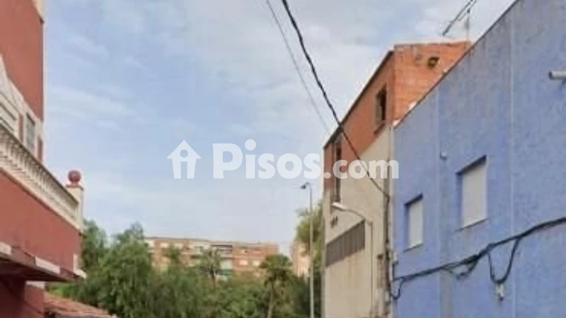 Pis – Elda, El Caliu
