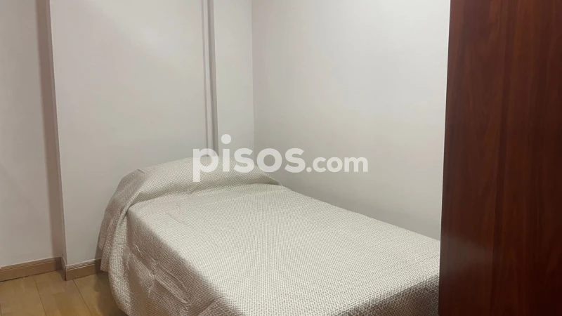 Piso en alquiler en Calle José Cruz Conde, 19, Centro (Córdoba Capital) de 675 €<span>/mes</span>