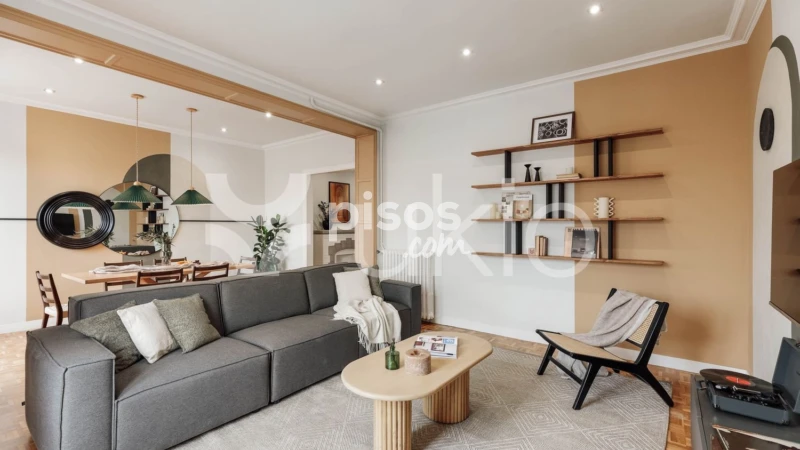 Piso en alquiler en Ronda del General Mitre, cerca de Carrer de Balmes