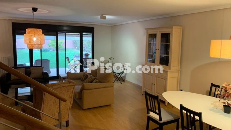 Fotografía del inmueble reportado: 1.800 €/mes — Zaragoza, Zaragoza