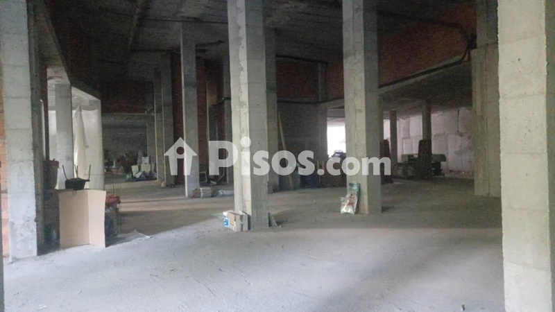 Local comercial en venta en Travesía de Cacheiras