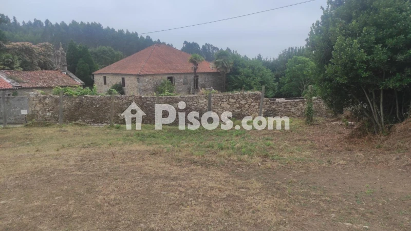 Terreno en venta en Calle Ramil