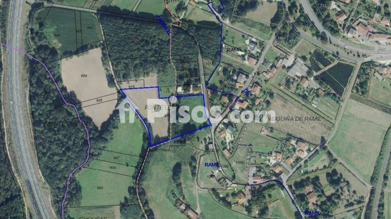 Terreno en venta en Calle Ramil