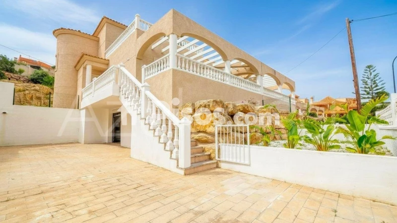 Casa – El Campello