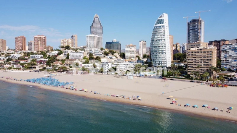 Pis – Benidorm, la Cala, la Marina Baixa