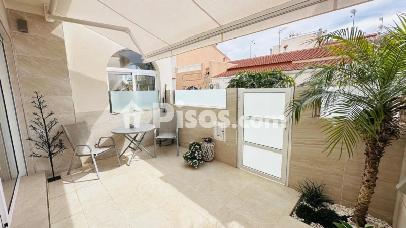 Casa en venta en Calle de Liszt, cerca de Calle Strauss - Vista 3