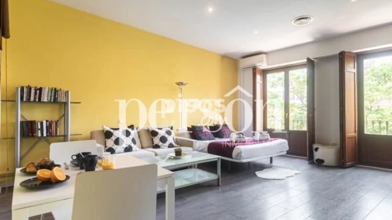 Ático en alquiler en El Mercat