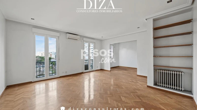 Piso en alquiler en Calle de Modesto Lafuente, cerca de Calle Raimundo Fernández Villaverde