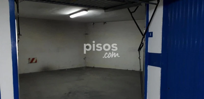 Garatge en venda a Calle de las Chimeneas, Residencial Triana-Barrio Alto-Híjar (Las Gabias) de 16.000 €