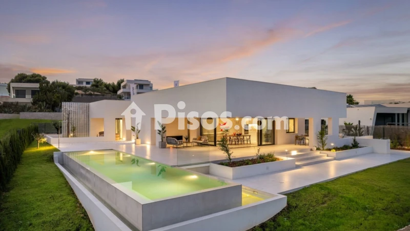 Casa – San Miguel de Salinas, Urbanización Ciudad de las Telecomunicaciones