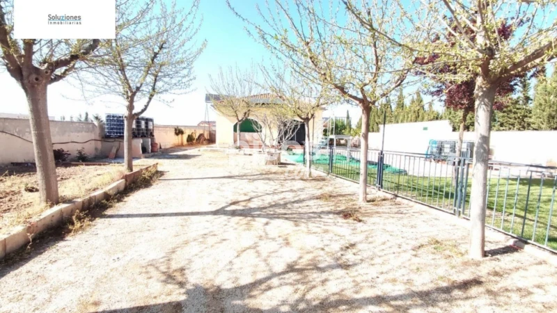 Chalet en venta en Carretera de Jaen, Pedanías y Barrios Rurales (Albacete Capital) de 125.000 €