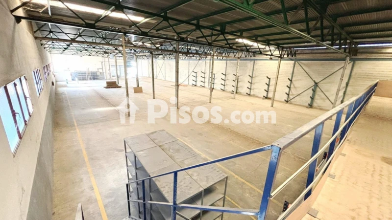 Nave industrial en venta en Poligono Campollano