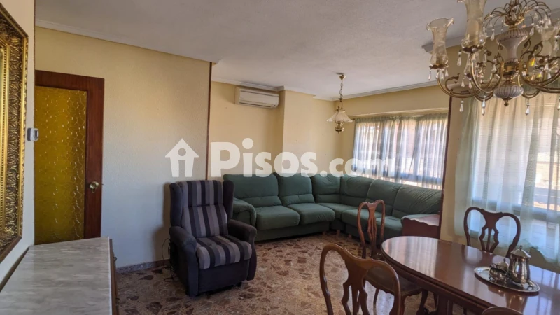 Pis – Albacete, Industria