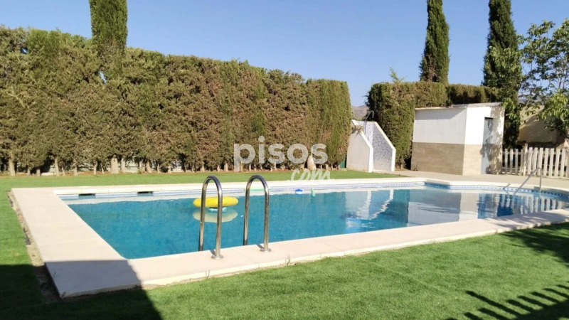 Finca rústica en alquiler en La Verónica - La Vega, Zona Cueva de Menga (Antequera) de 1.200 €<span>/mes</span>