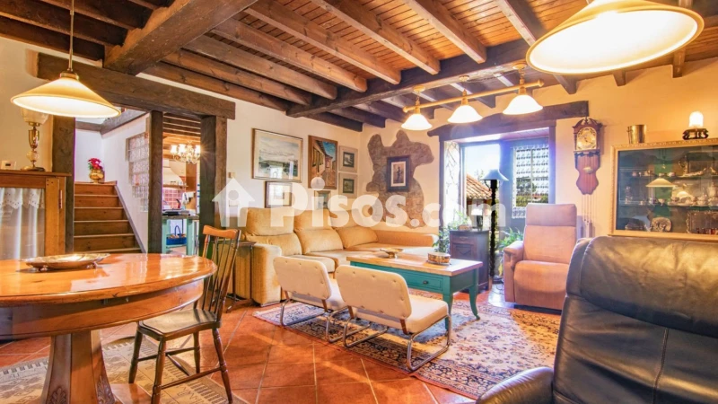 Casa adosada en venta en Calle Lugar Castro, Número 6033 -A - Vista 3
