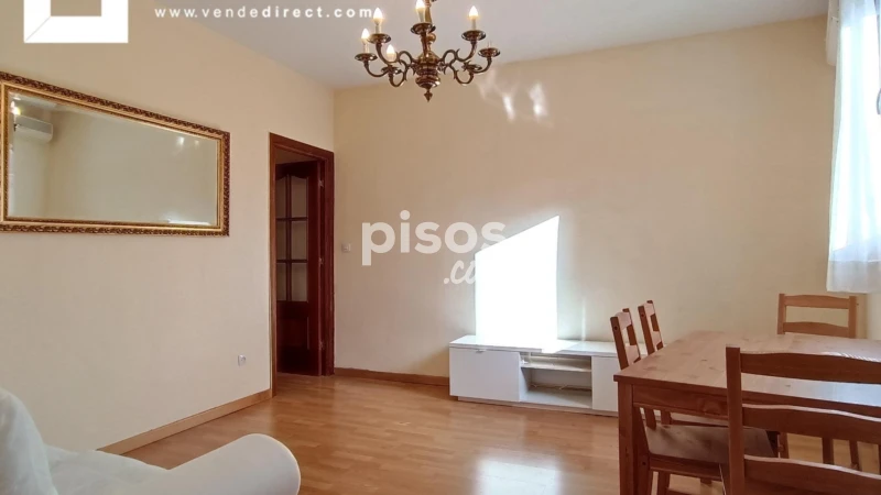 Piso en alquiler en Argüelles