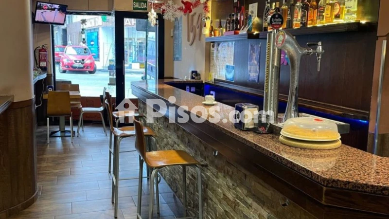 Local comercial en alquiler en Calle de la Torre, 59, cerca de Calle del Trabajo