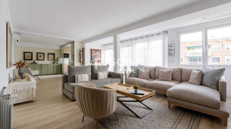 Piso en alquiler en Avenida de Bruselas