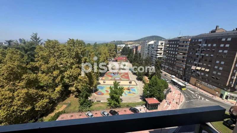 Habitación en alquiler en Calle del General Vives, Zona Alta (Ponferrada) de 200 €<span>/mes</span>