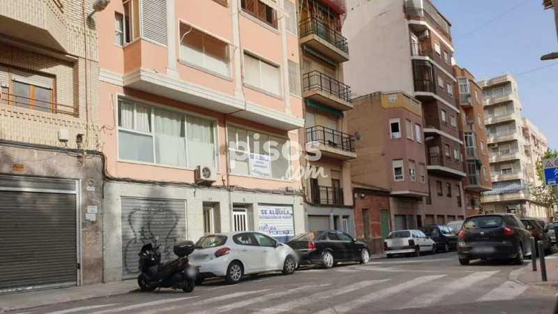 Commercial premises for rent in Calle del Capità Baltasar Tristany, near Avinguda de la Llibertat, Pont Nou (District Núcleo Urbano. Elx - Elche) of 450 €<span>/month</span>