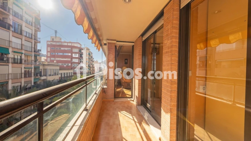 Piso en venta en Calle de San Vicente - Vista 3