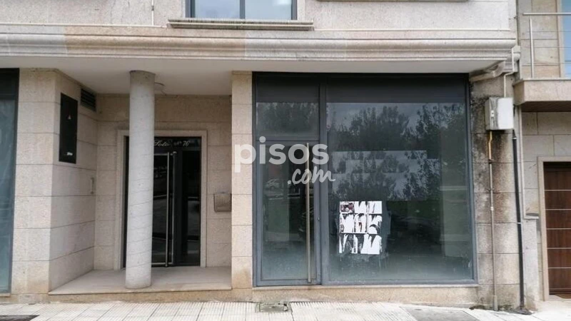 Commercial premises for sale in Jón Calle San Sebastián, Number 76, O Porriño of 56.000 €