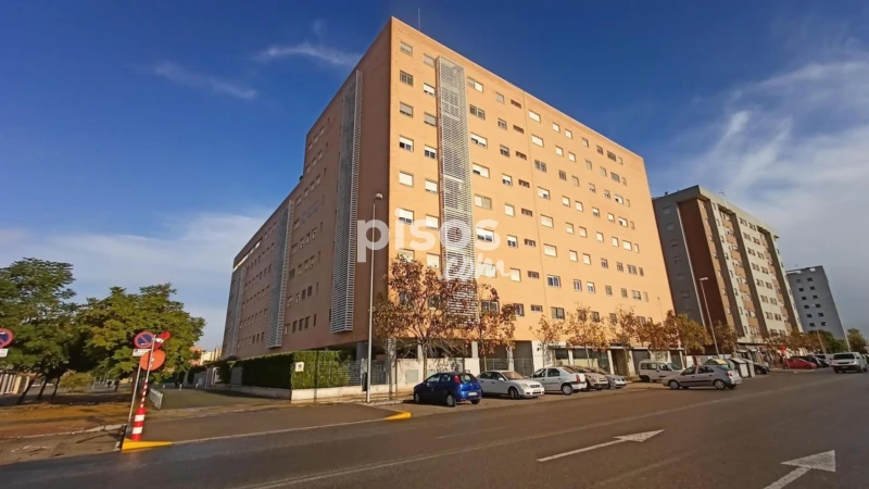 Garaje en venta en Calle Profesor Manuel Olivencia Ruiz, Elcano-Los Bermejales (Distrito Bellavista-La Palmera. Sevilla Capital) de 10.900 €