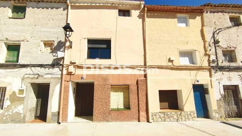 Casa en venta en Calle del Oriente, Azaila de 49.500 €