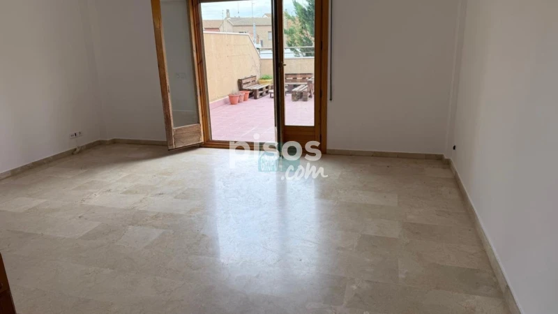 Casa adosada en venta en Calle Alagón, Pinseque de 199.000 €