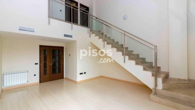 Dúplex en venta en Barriada de Llera, María Auxiliadora-Barriada de Llera (Badajoz Capital) de 269.000 €