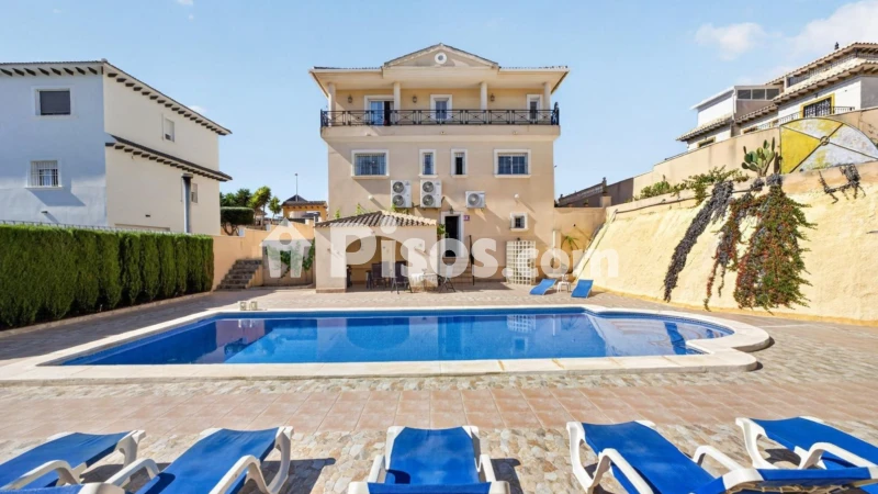 Casa – Orihuela, Urbanización La Zenia II