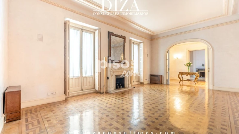 Piso en alquiler en Calle San Marcos