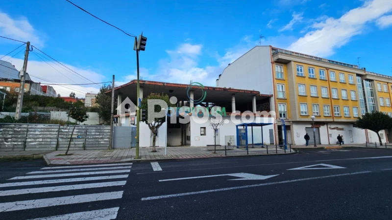 Edificio en venta en Travesía de Meicende, 51
