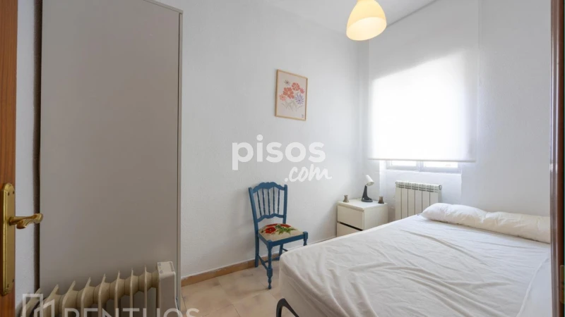 Piso en alquiler en Calle Rodríguez San Pedro, cerca de Calle de Blasco de Garay