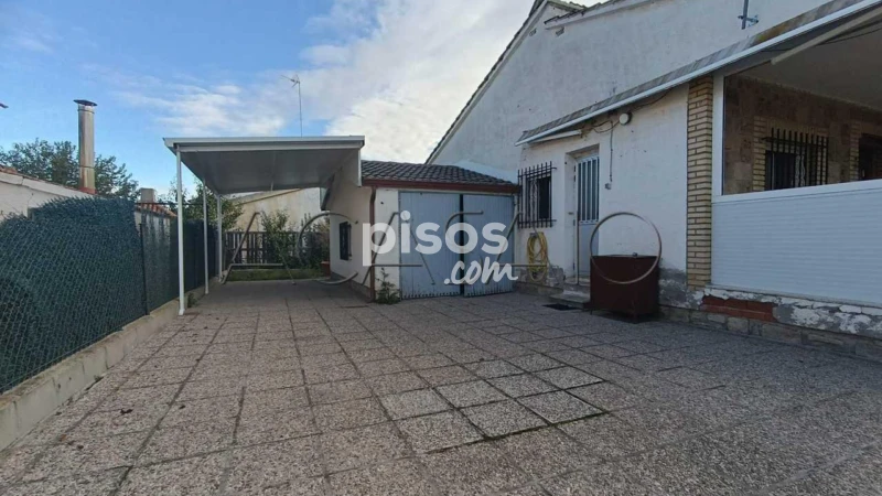 Chalet en venta en Villamiel de Toledo, Villamiel de Toledo de 120.000 €