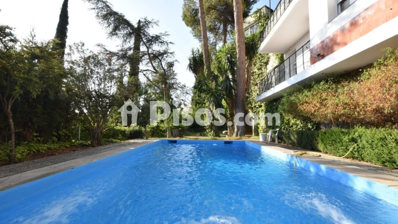 Fotografía del inmueble reportado: 3.000 €/mes — Granada, Granada