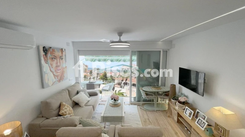 Pis – Torrevieja, Urbanización Rocío del Mar, Urbanización Punta Prima