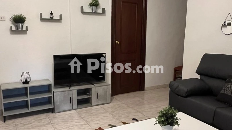 Fotografía del inmueble reportado: 200 €/mes — Granada, Granada